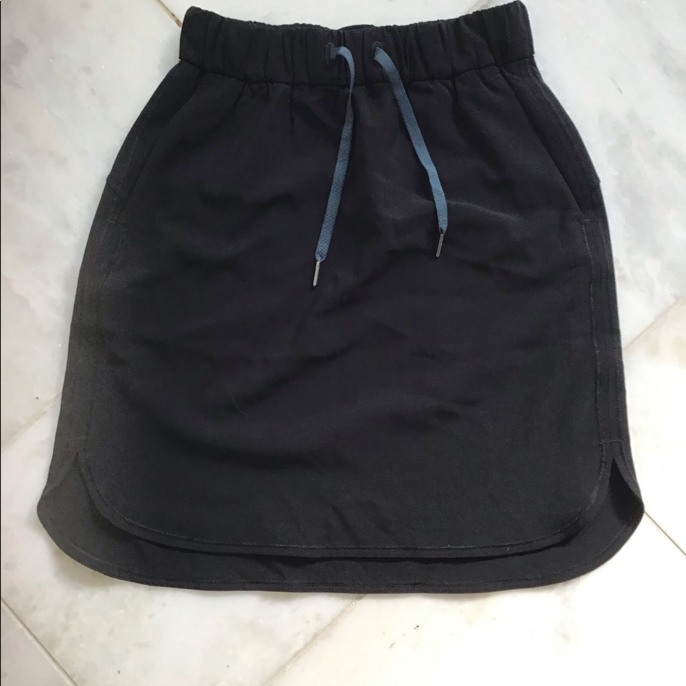 ANOTHER LULU skirt 70$ off